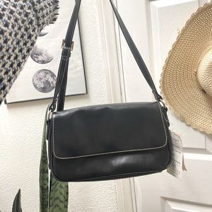 NWT Vintage shoulders purse 👜 🥰 2000 vibes